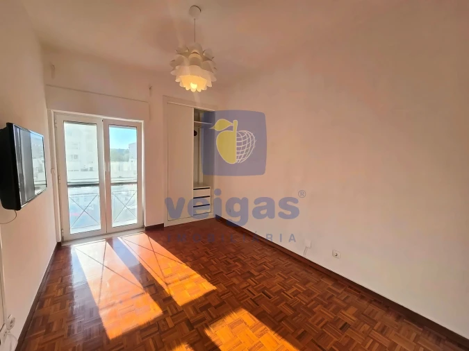 Apartamento T3 para Arrendamento em Marvila Foto 17