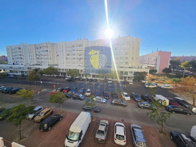 Apartamento T3 para Arrendamento em Marvila Foto 27