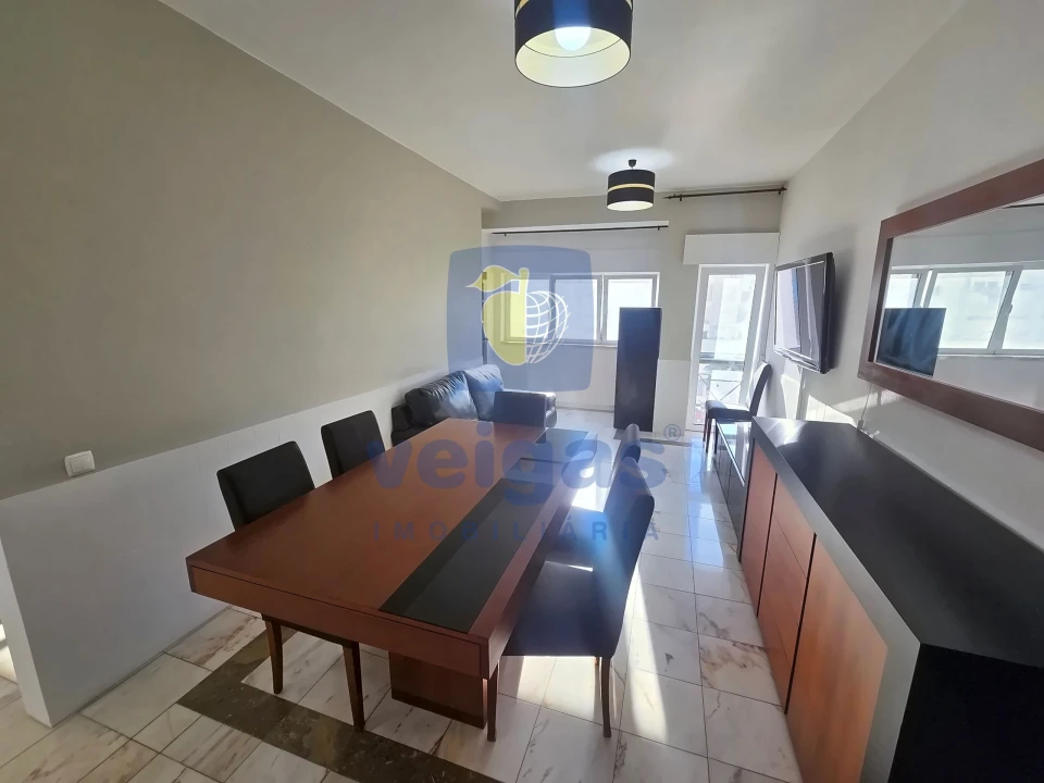 Apartamento T3 para Arrendamento em Marvila Foto 2