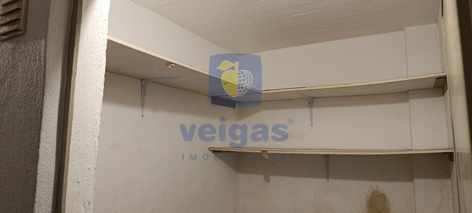 Apartamento T2 para Venda em Rio de Mouro Foto 22