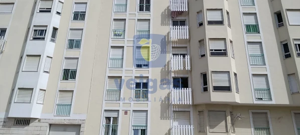 Apartamento T2 para Venda em Rio de Mouro