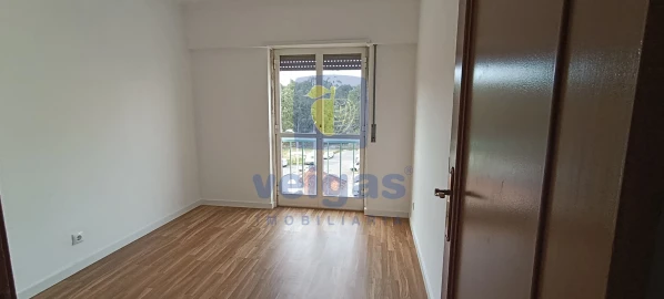 Apartamento T2 para Venda em Rio de Mouro