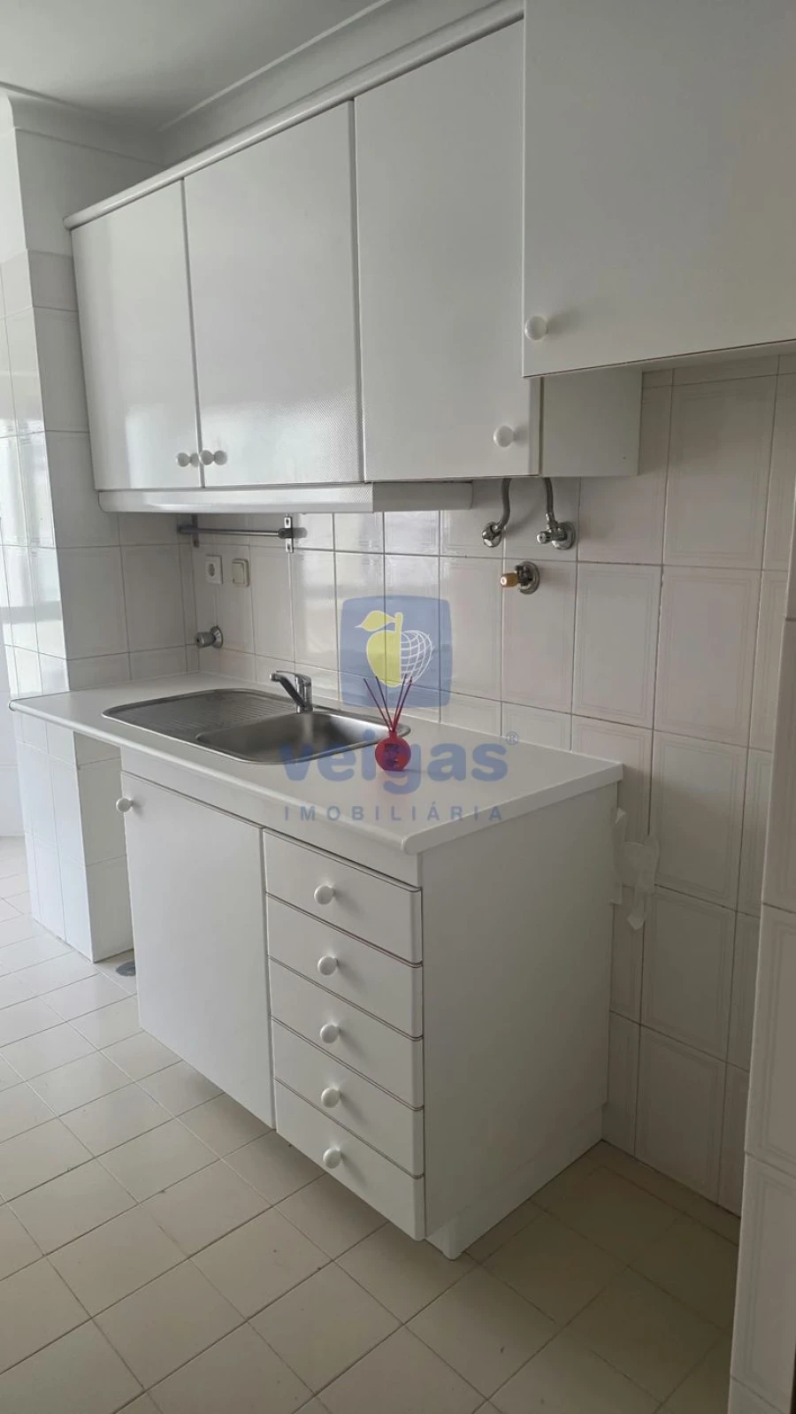 Apartamento T2 para Venda em Rio de Mouro Foto 3