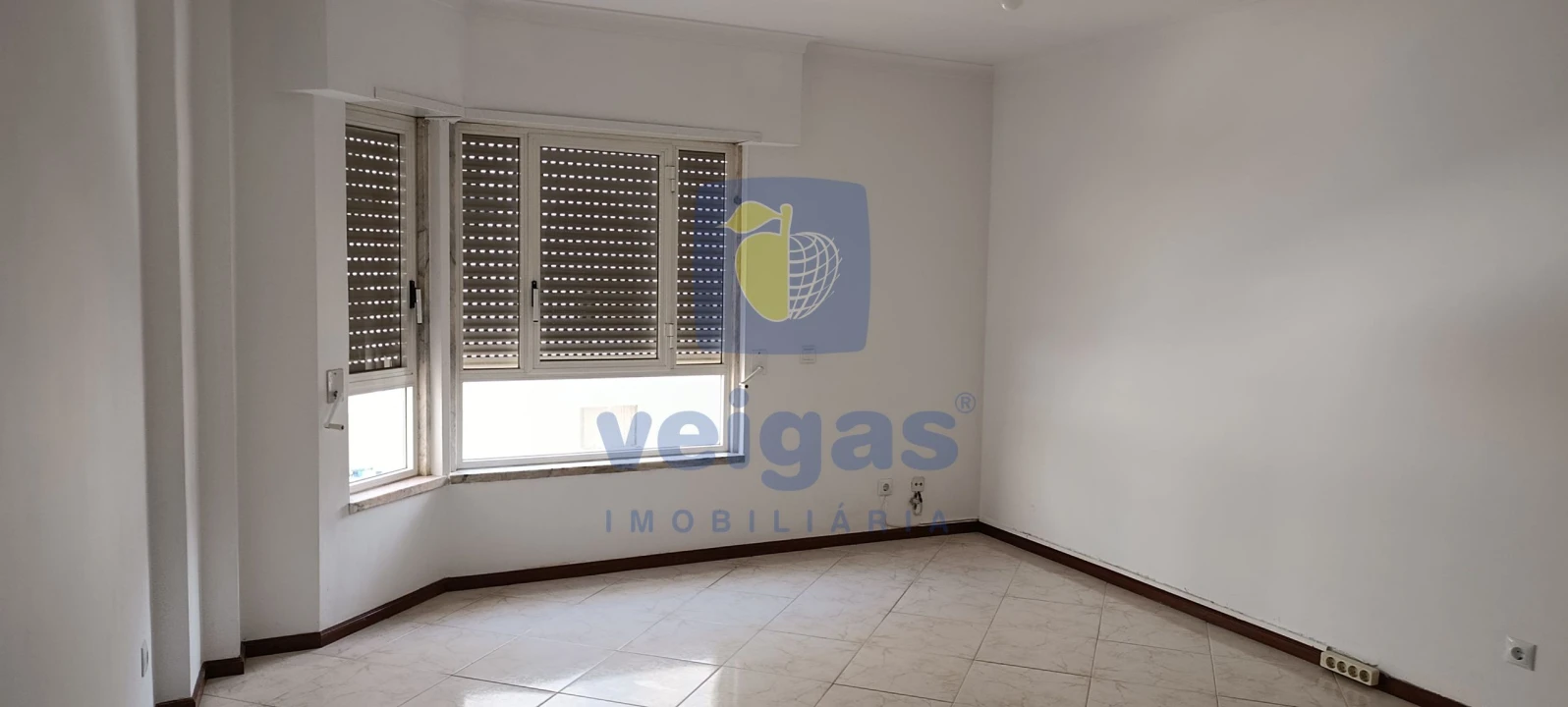 Apartamento T2 para Venda em Rio de Mouro Foto 5
