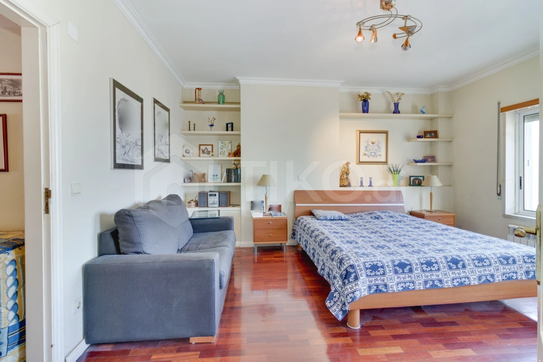 Apartamento T4 para Venda em Corroios Foto 18