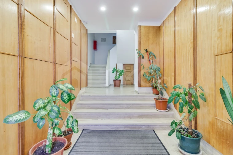 Apartamento T4 para Venda em Corroios Foto 46