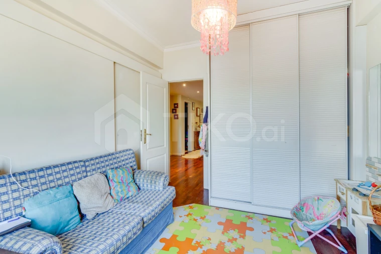Apartamento T4 para Venda em Corroios Foto 30