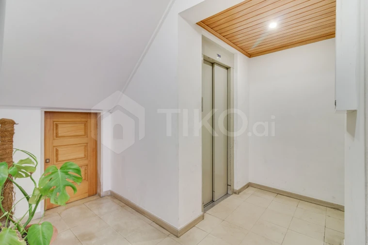 Apartamento T4 para Venda em Corroios Foto 47