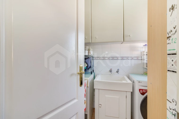 Apartamento T4 para Venda em Corroios Foto 36
