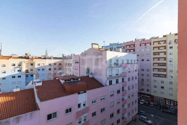 Apartamento T4 para Venda em Corroios Foto 42