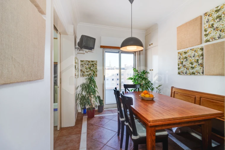 Apartamento T4 para Venda em Corroios Foto 40