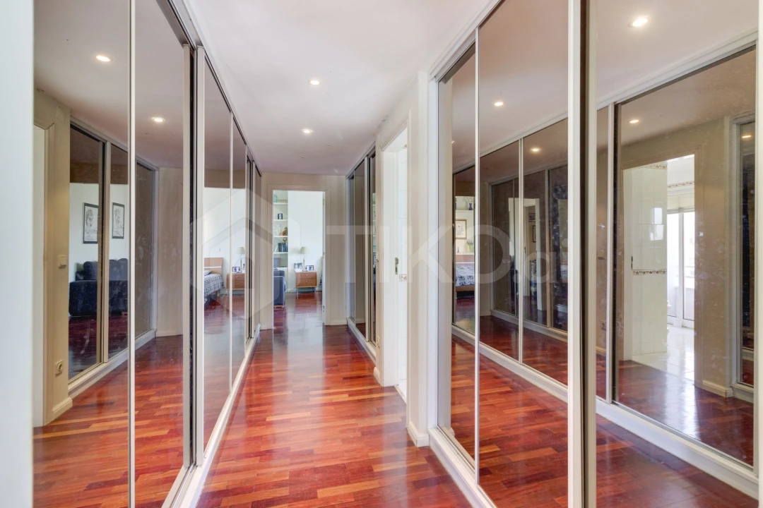 Apartamento T4 para Venda em Corroios Foto 10