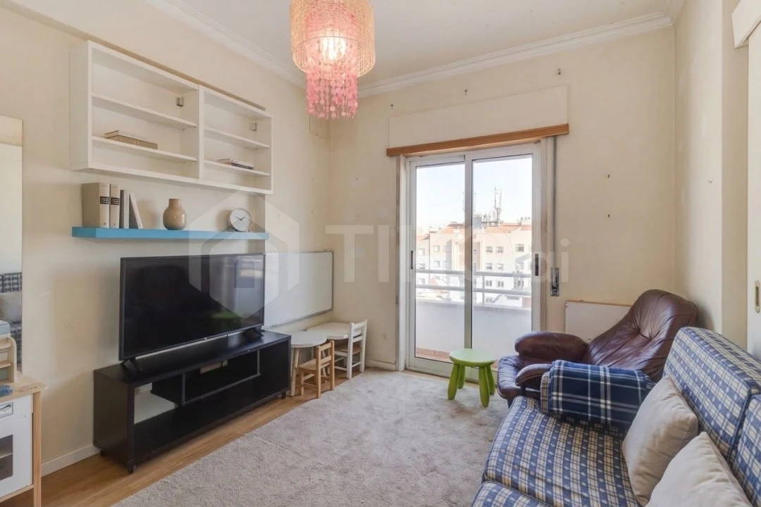 Apartamento T4 para Venda em Corroios Foto 29