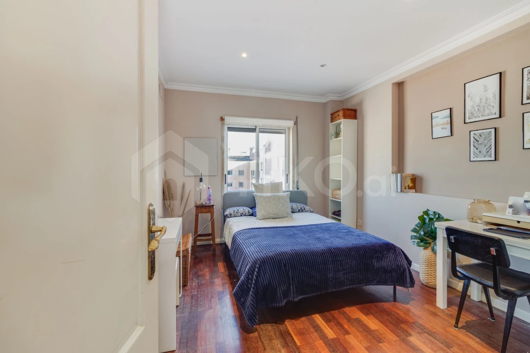 Apartamento T4 para Venda em Corroios Foto 24