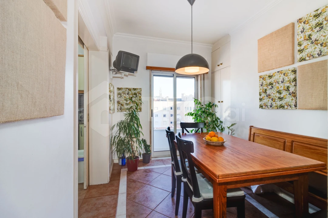 Apartamento T4 para Venda em Corroios Foto 40