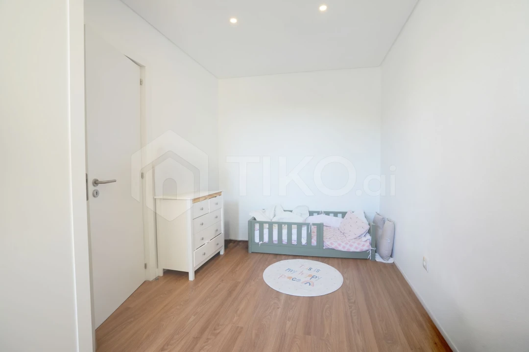 Apartamento T2 para Venda em Corroios Foto 14