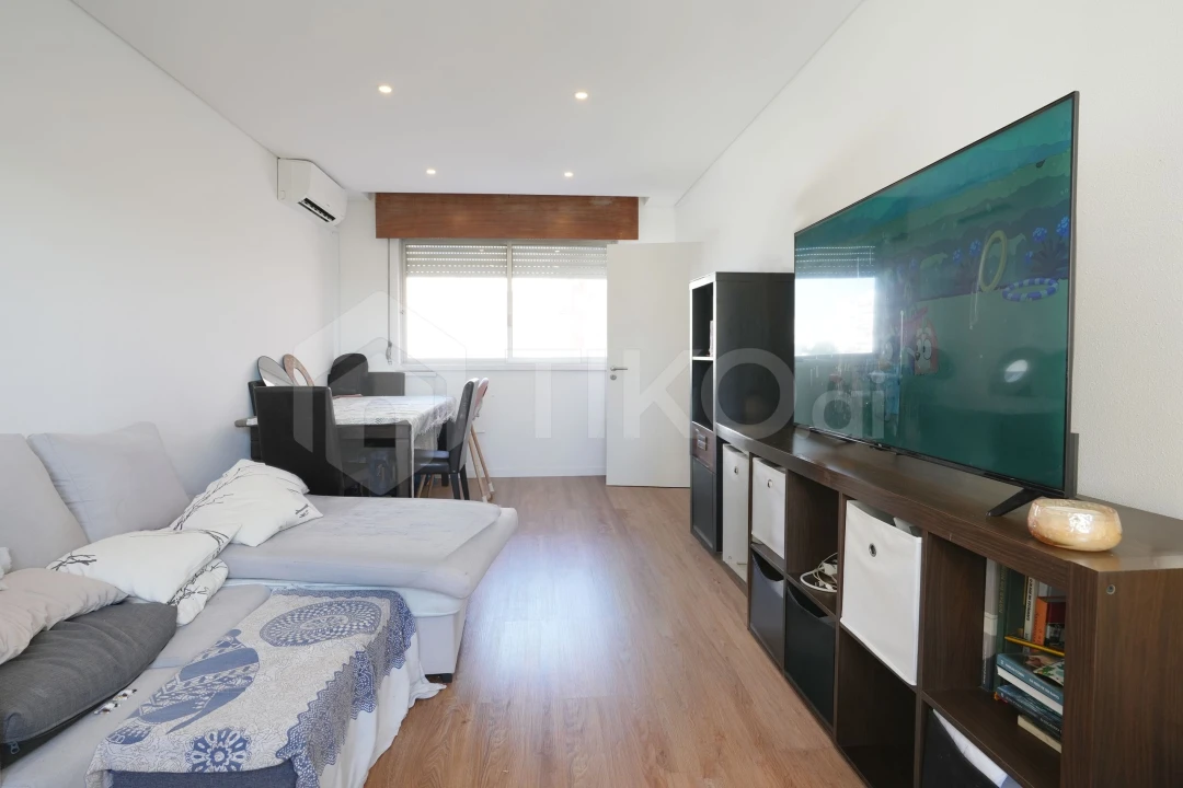 Apartamento T2 para Venda em Corroios Foto 7