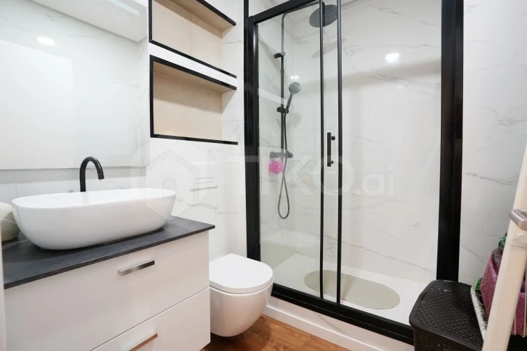 Apartamento T2 para Venda em Corroios Foto 16
