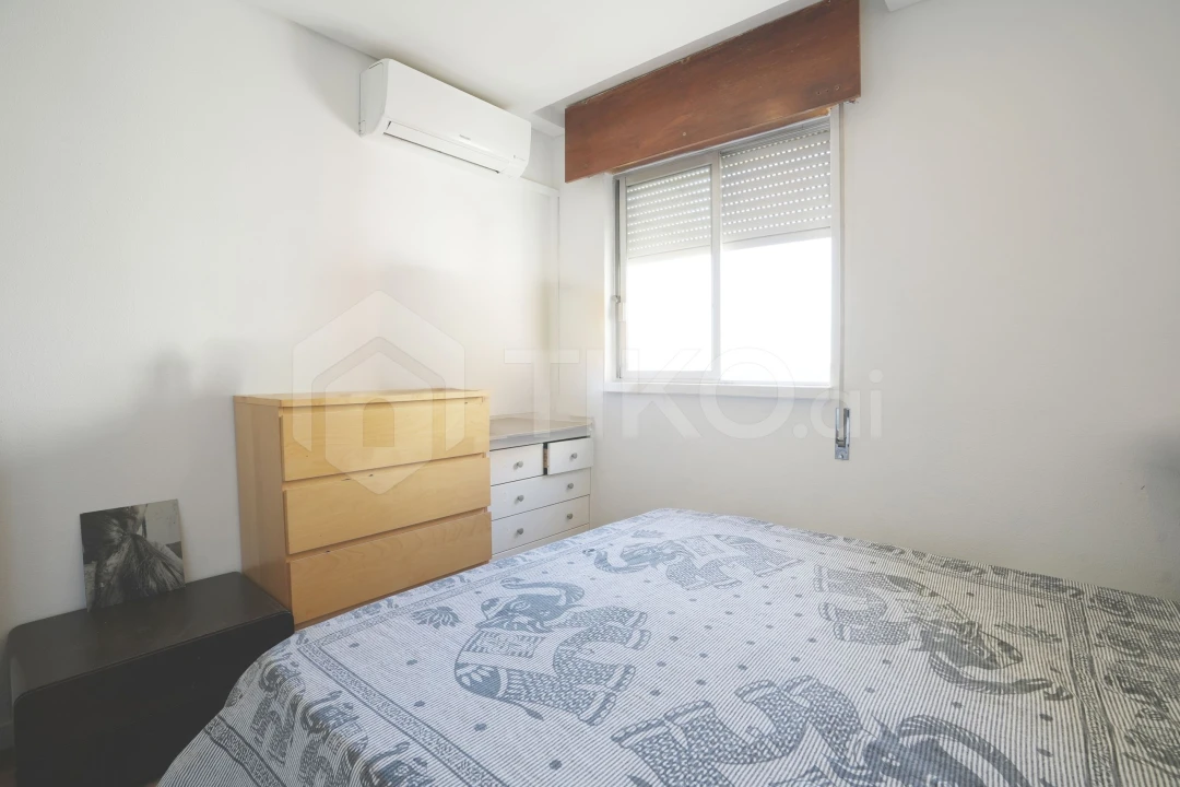 Apartamento T2 para Venda em Corroios Foto 11