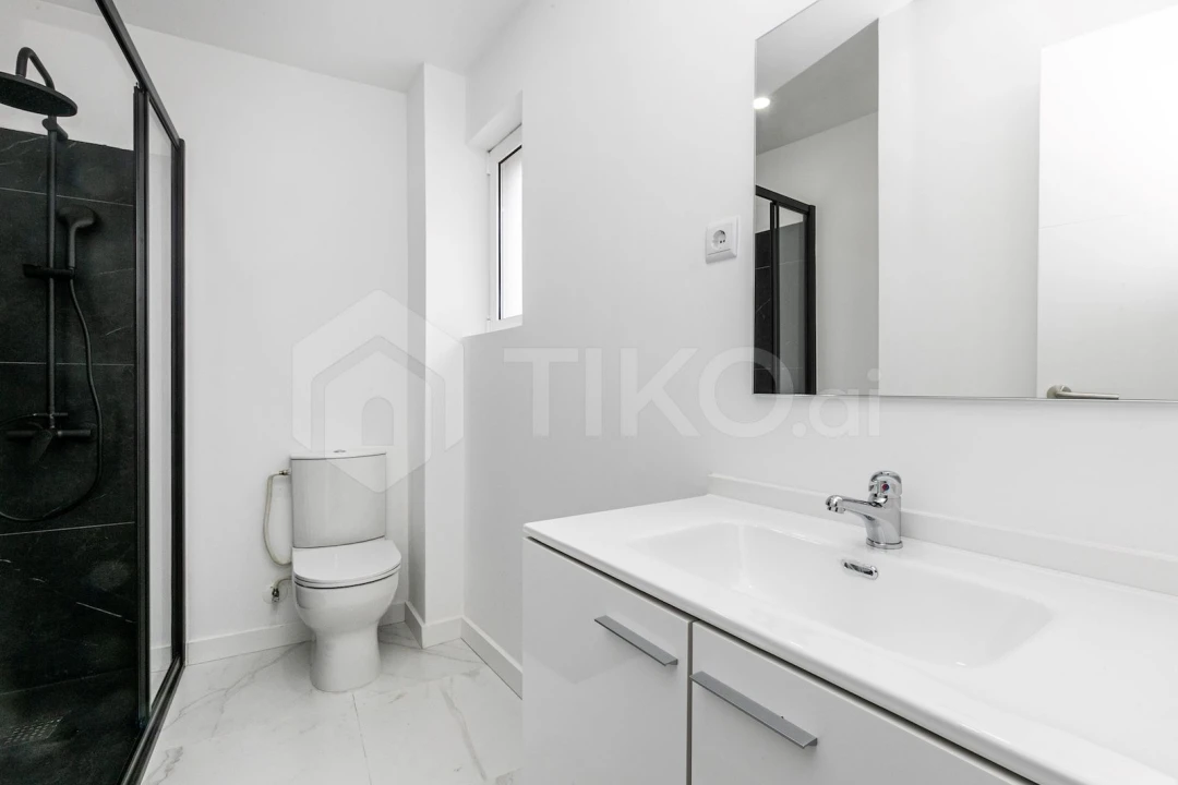 Apartamento T3 para Venda em Venteira Foto 19