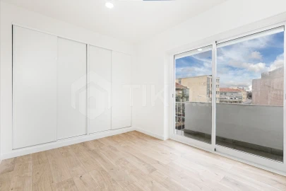 Apartamento T3 para Venda em Venteira