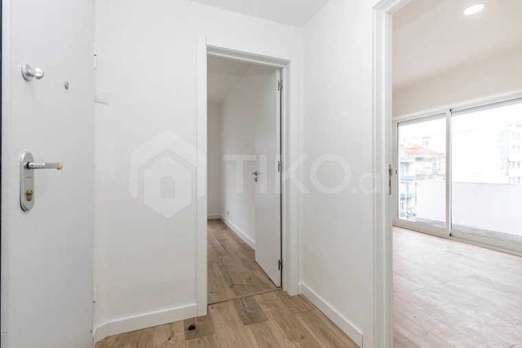 Apartamento T3 para Venda em Venteira Foto 16