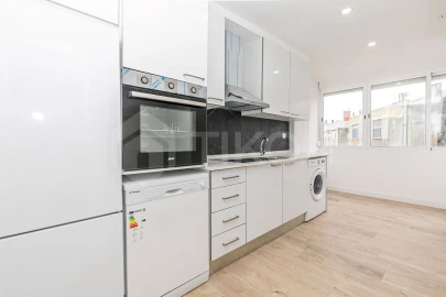Apartamento T3 para Venda em Mina de Água