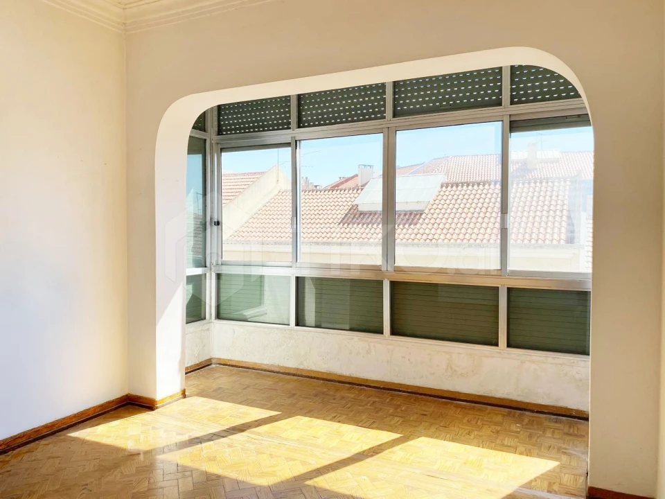 Apartamento T2 para Venda em Falagueira-Venda Nova Foto 1