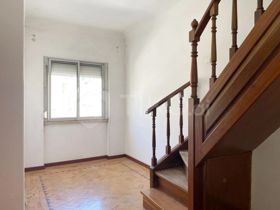 Apartamento T2 para Venda em Falagueira-Venda Nova Foto 7
