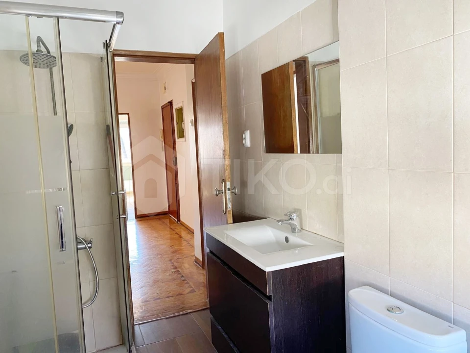 Apartamento T2 para Venda em Falagueira-Venda Nova Foto 10