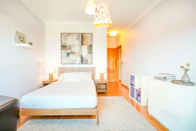 Apartamento T3 para Venda em Carnide