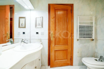 Apartamento T3 para Venda em Carnide
