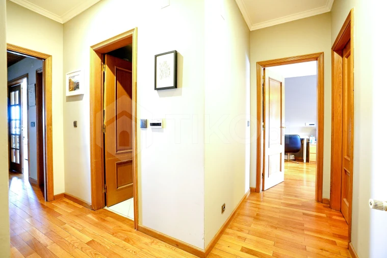 Apartamento T3 para Venda em Carnide Foto 17
