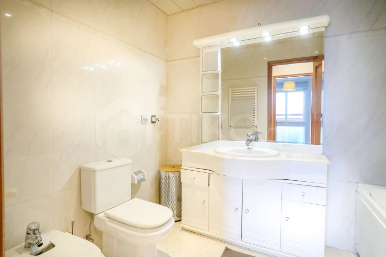 Apartamento T3 para Venda em Carnide Foto 22