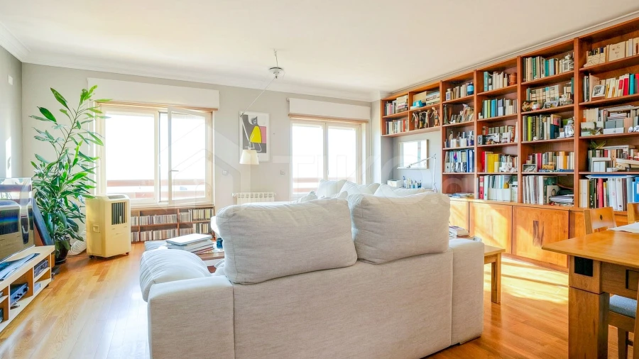 Apartamento T3 para Venda em Carnide