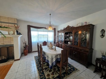 Moradia T3 para Venda em Madalena