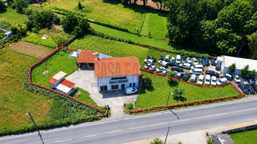 Moradia T3 para Venda em Joane Foto 2