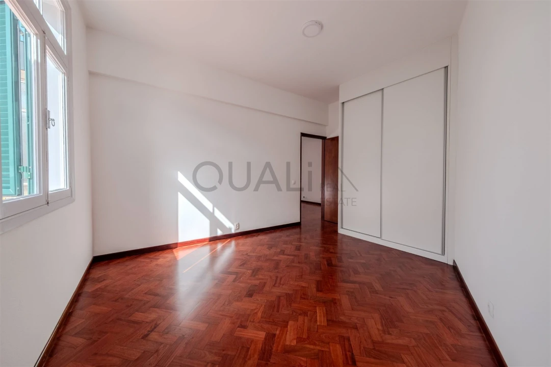 Apartamento T2 para Venda em Funchal (Se) Foto 8