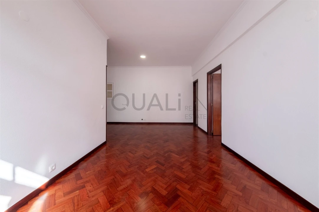 Apartamento T2 para Venda em Funchal (Se) Foto 1