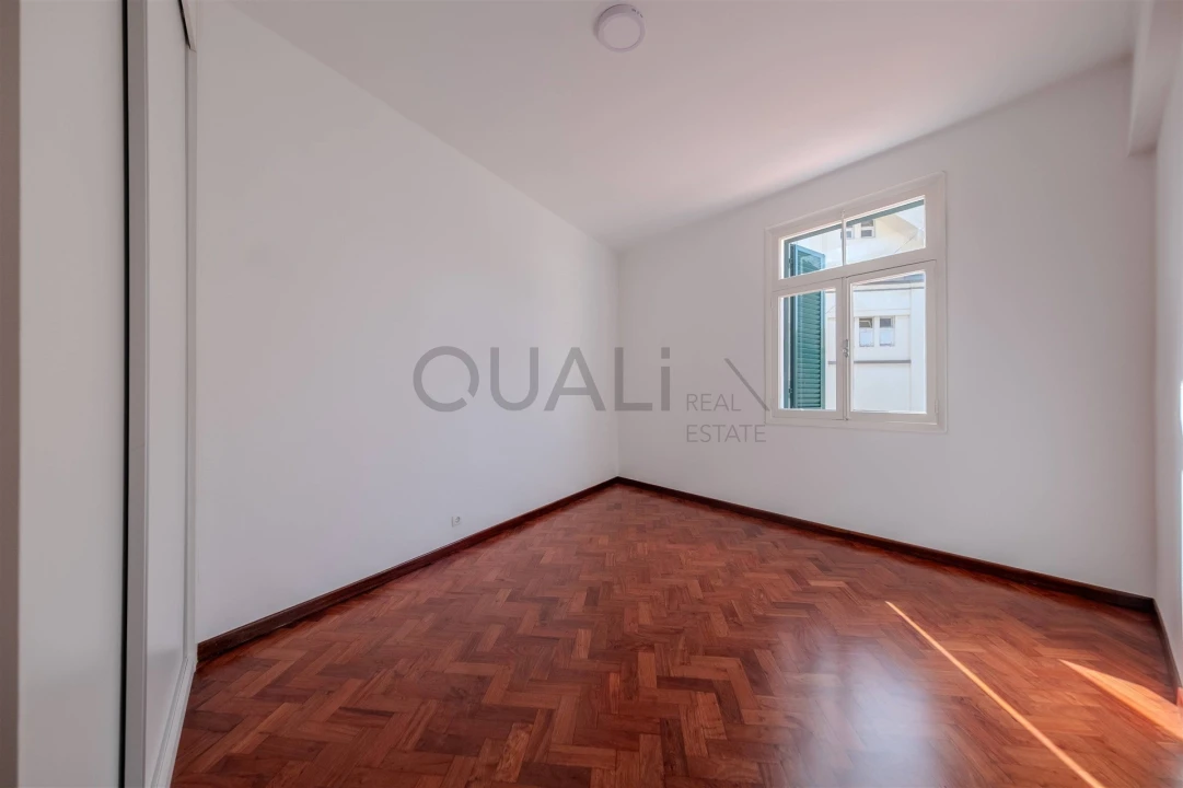 Apartamento T2 para Venda em Funchal (Se) Foto 7