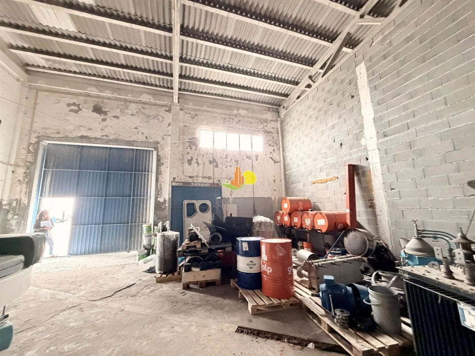 Armazém para Arrendamento em São Pedro Foto 6