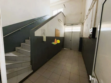 Armazém para Arrendamento em São Pedro