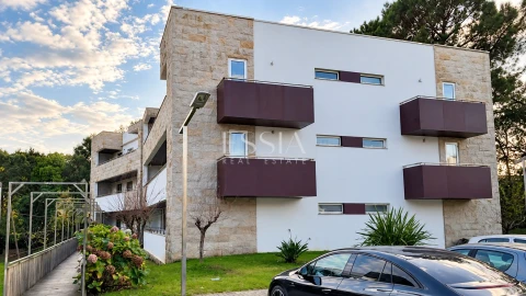 Apartamento T4 para Venda em Oliveira do Douro
