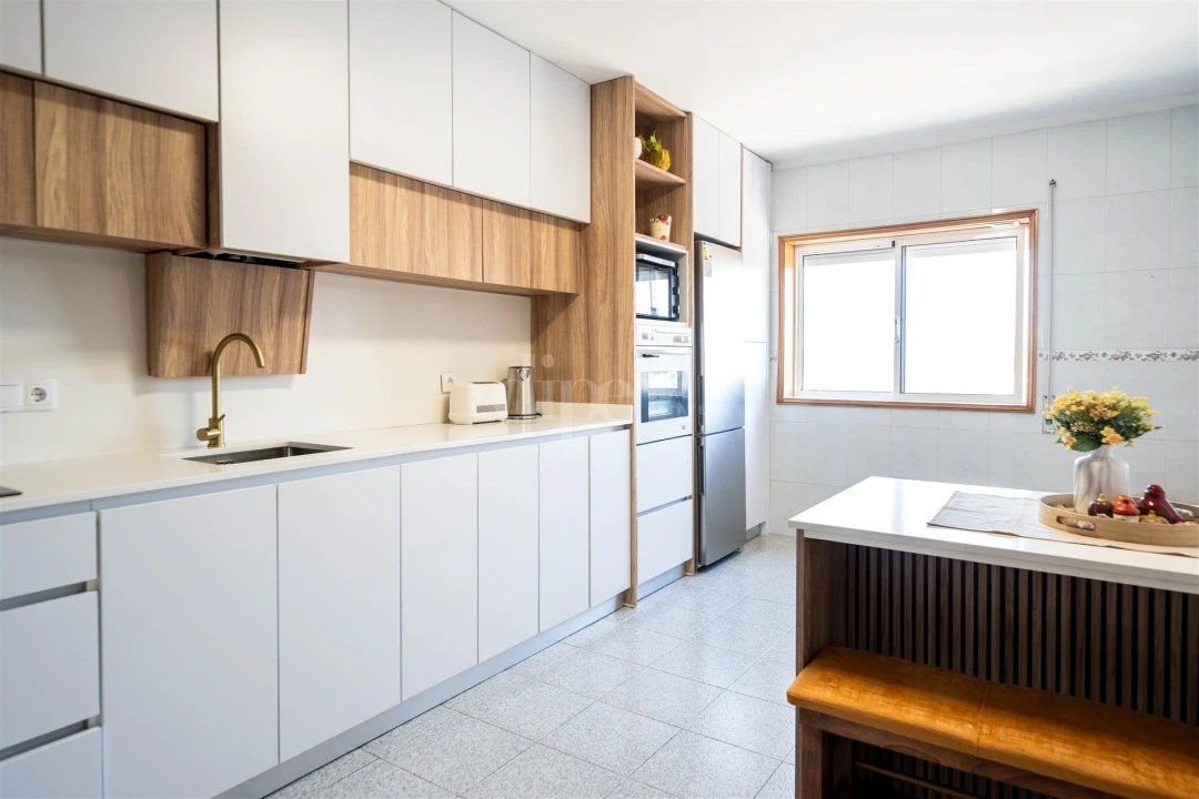 Apartamento T3 para Venda em Selho (São Cristovão) Foto 13