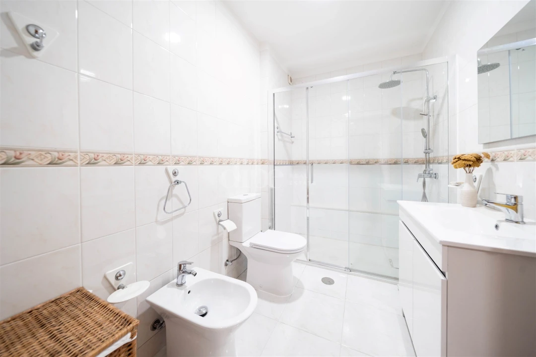 Apartamento T3 para Venda em Selho (São Cristovão) Foto 15