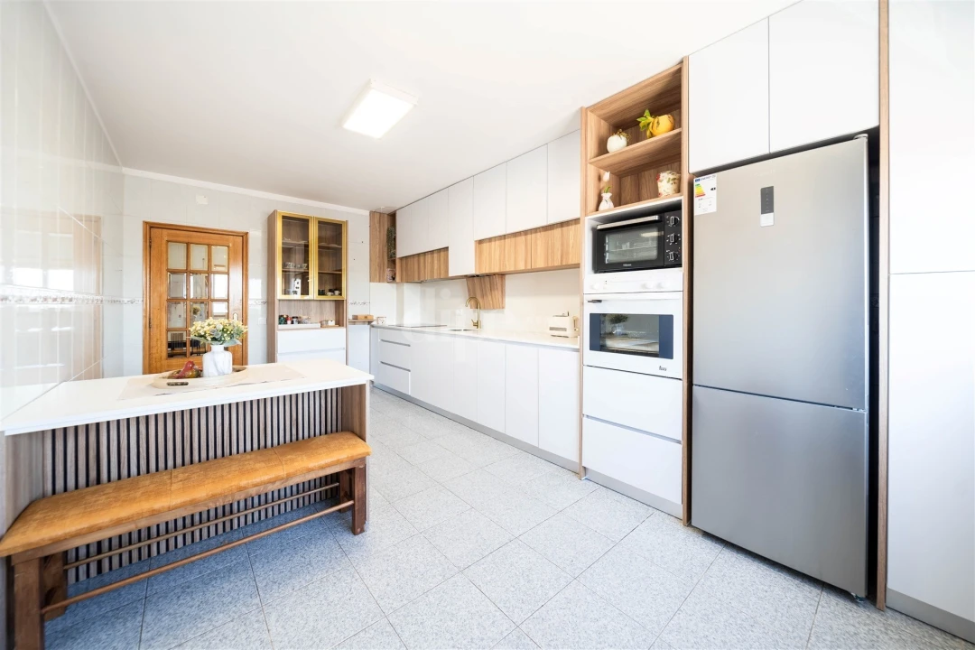 Apartamento T3 para Venda em Selho (São Cristovão) Foto 11