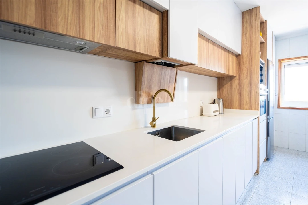 Apartamento T3 para Venda em Selho (São Cristovão) Foto 12