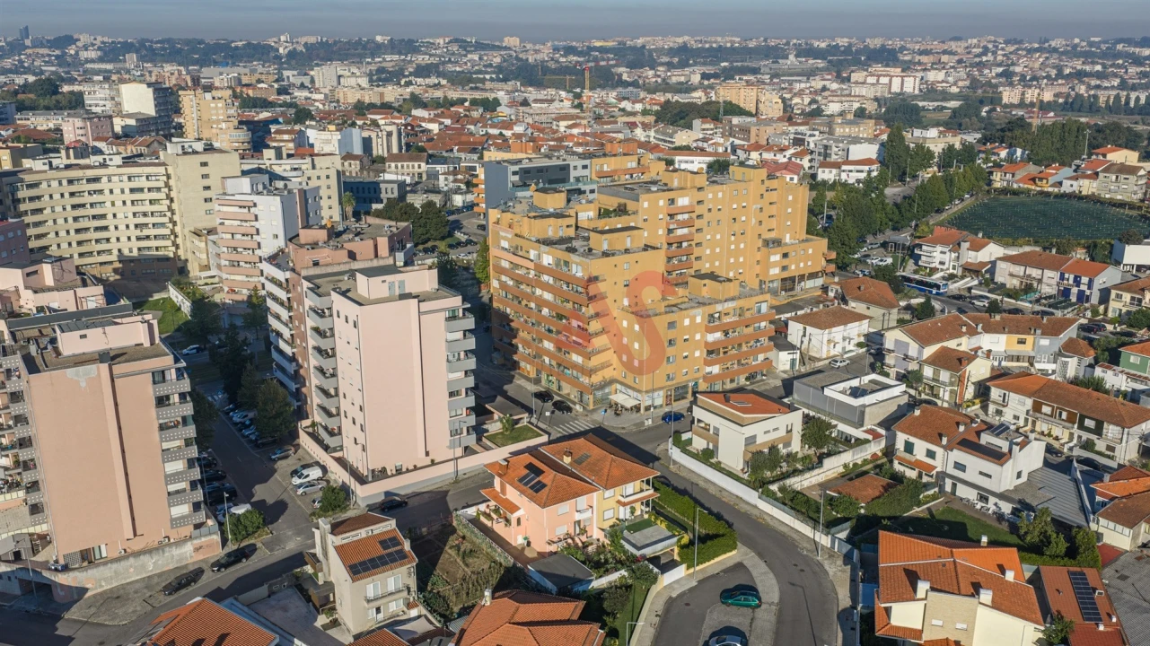 Apartamento T2 para Venda em Rio Tinto Foto 21