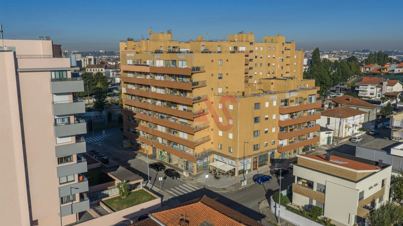 Apartamento T2 para Venda em Rio Tinto Foto 2