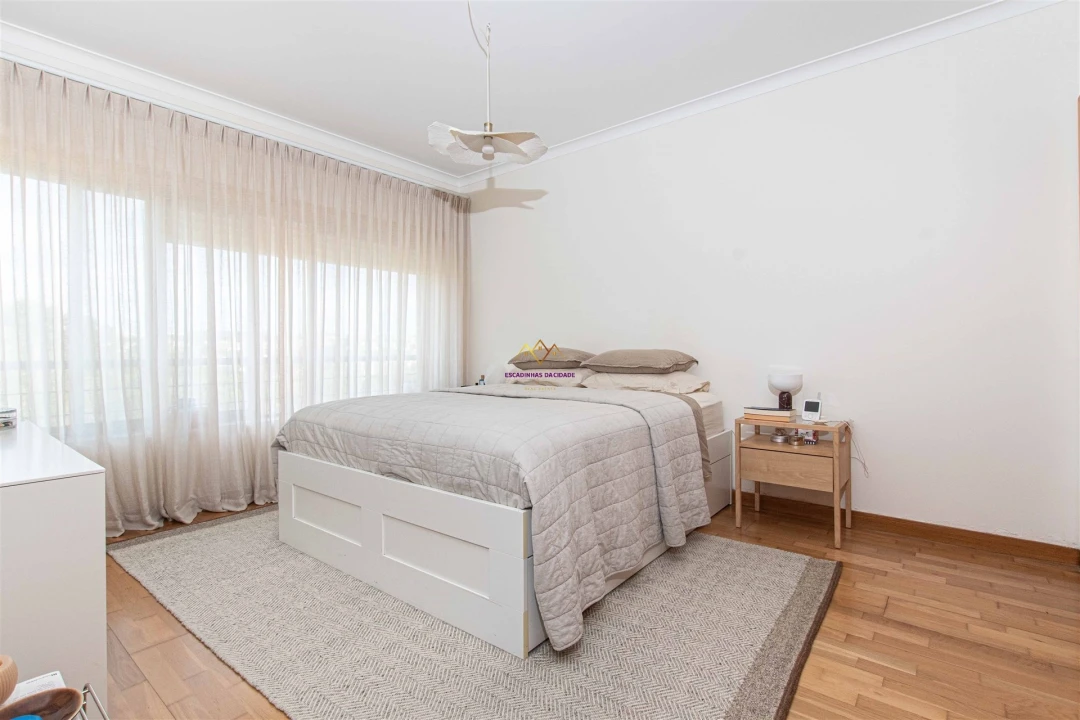 Apartamento T2 para Venda em Alcabideche Foto 22
